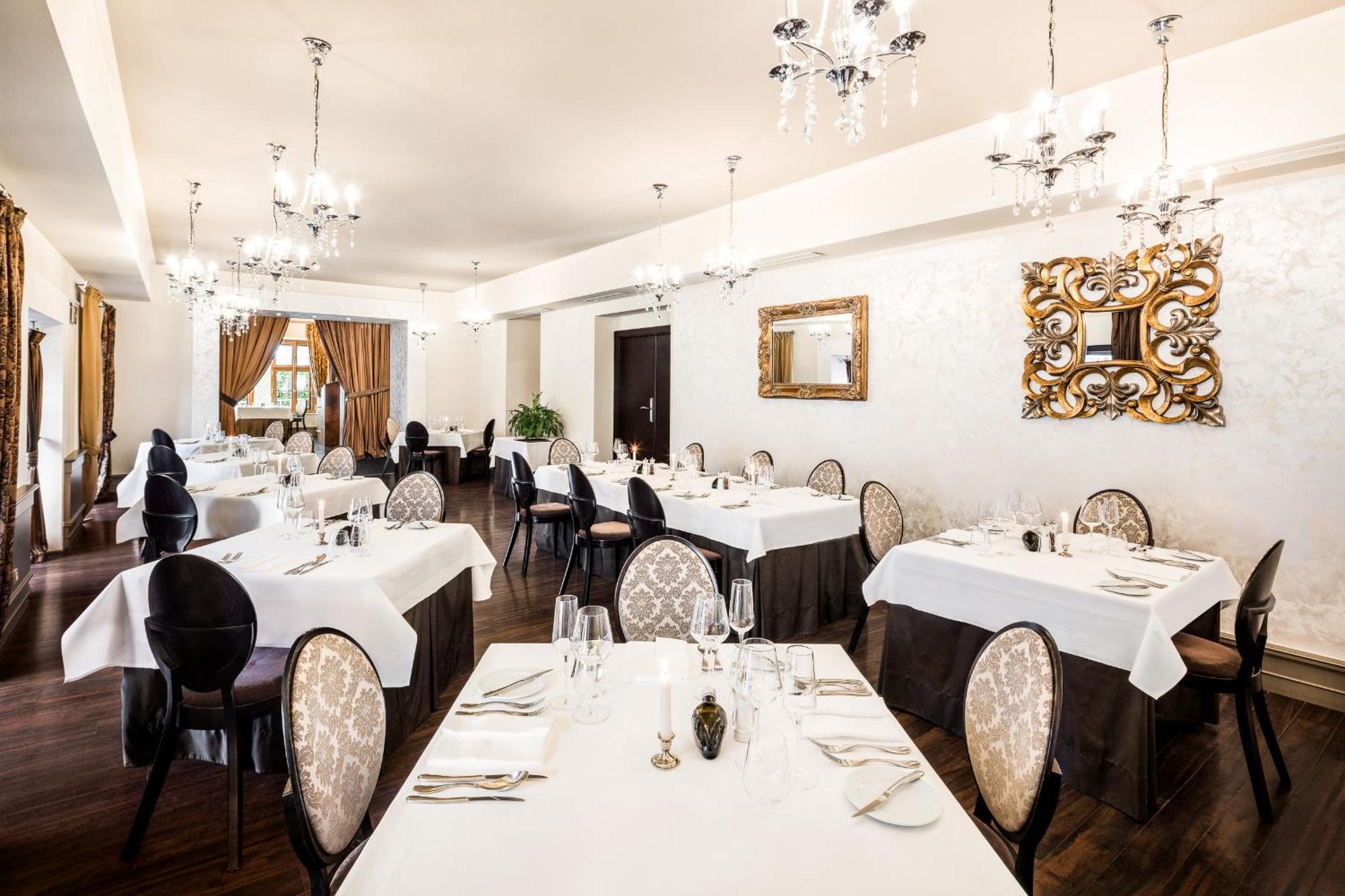 Grand Palace Brno Dış mekan fotoğraf Restaurant