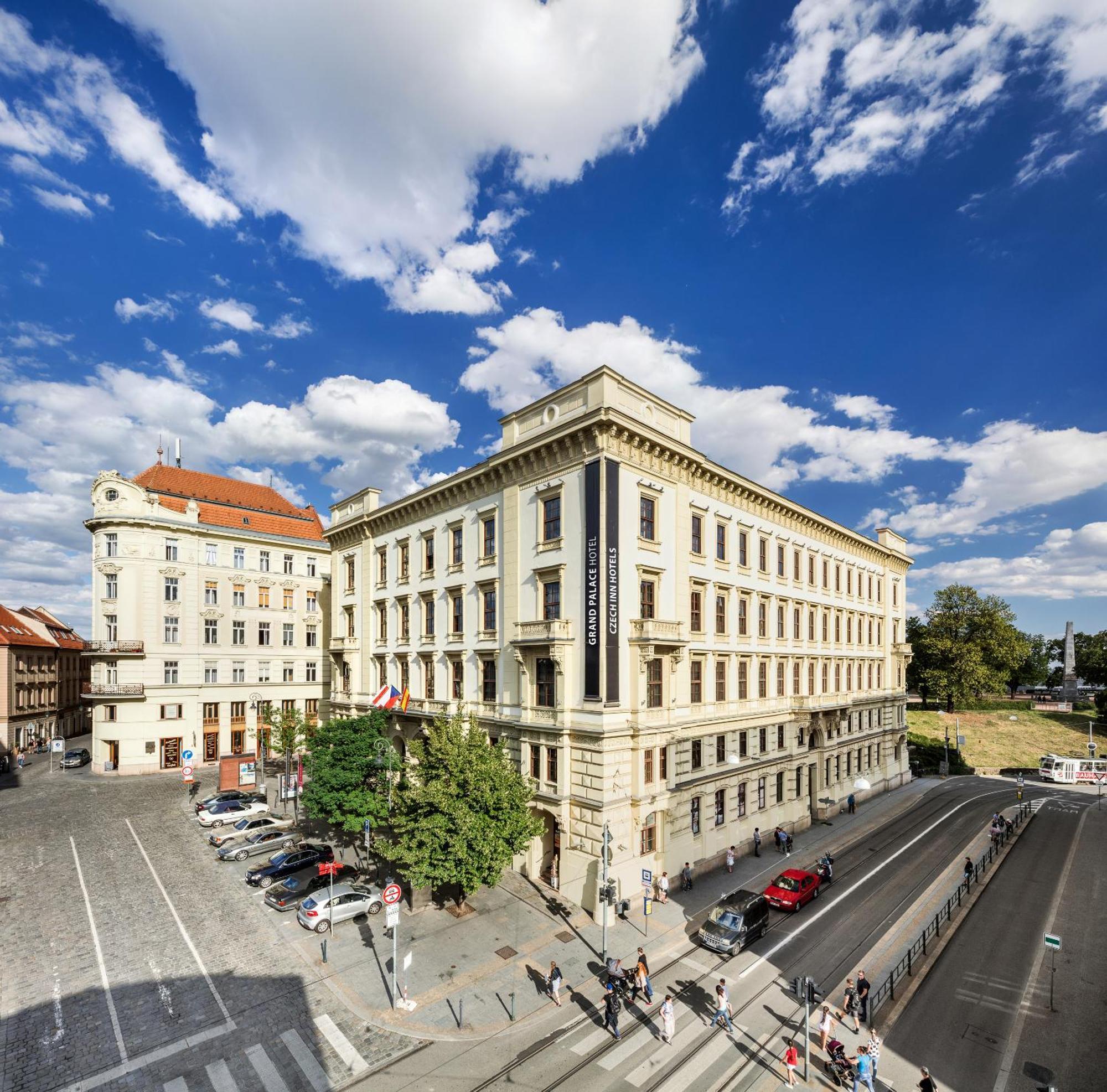 Grand Palace Brno Dış mekan fotoğraf University of Rzeszów